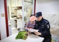 【母亲节特辑】以心筑爱 情暖夕阳  道外分局开展母亲节主题志愿服务活动